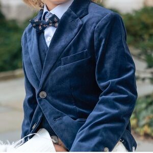 Boys 🧒 Navy Blue Velvet Blazer